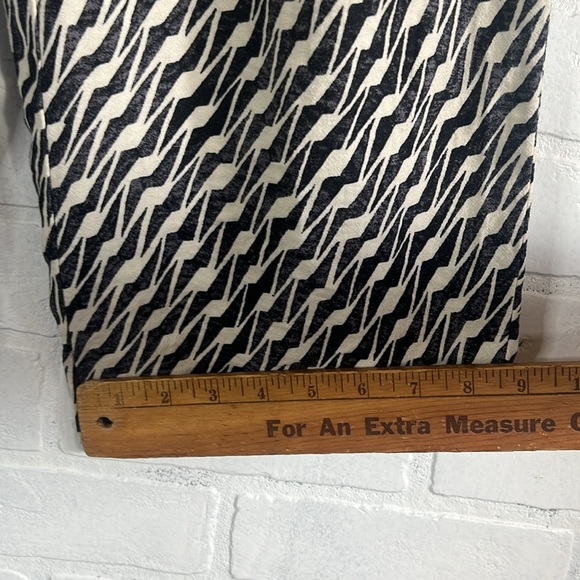 Anthropologie Printed straight leg trouser pants Size 6 - Picture 17 of 17